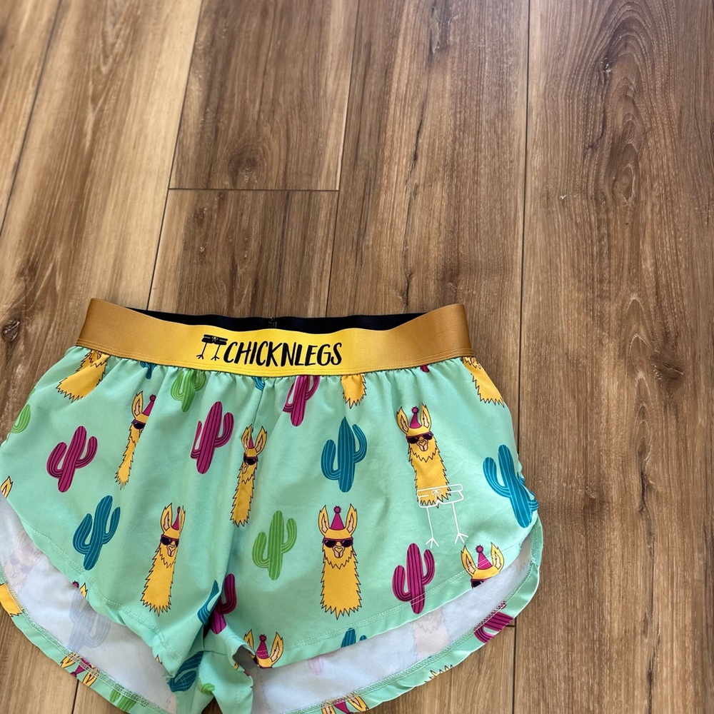 ChicknLegs womens split running Llama Cactus Shorts size large - Picture 3 of 6